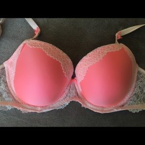 Victoria's Secret Dream Angels Lined Demi 32DDD